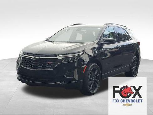 Certified 2023 Chevrolet Equinox RS w/ LPO, Floor Liner Package FWD image 1