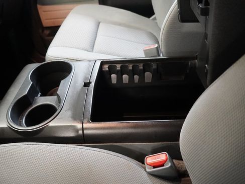 Used 2014 Ford F150 XLT w/ Equipment Group 302A Luxury image 22