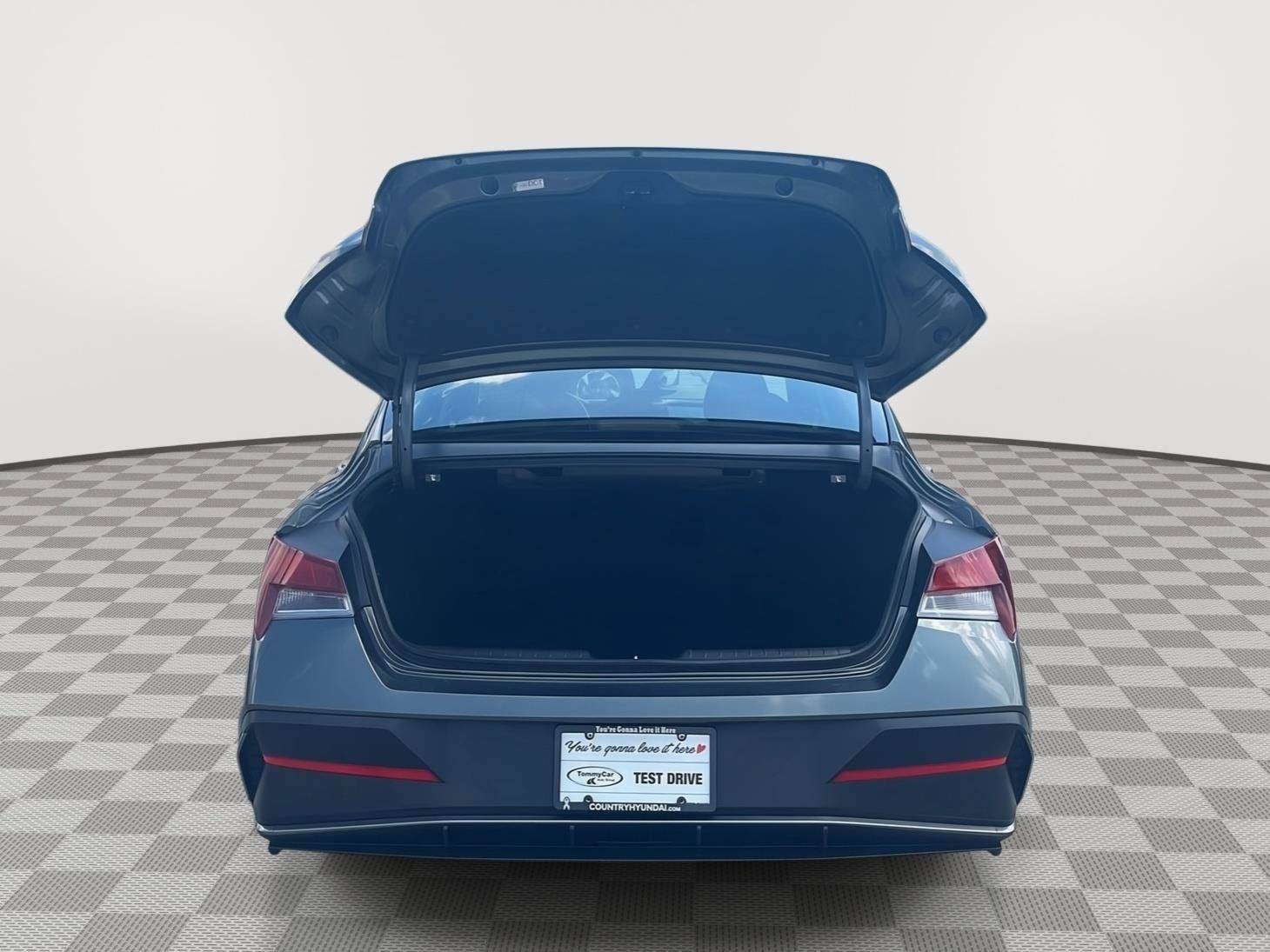 Certified 2024 Hyundai Elantra SEL FWD image 39