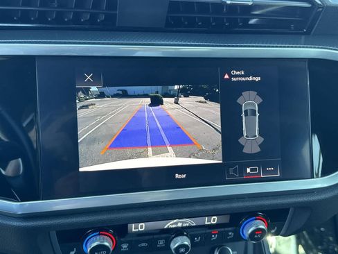 Used 2022 Audi Q3 2.0T Premium image 15