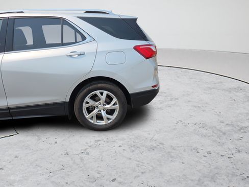 Used 2021 Chevrolet Equinox Premier AWD/4WD image 71
