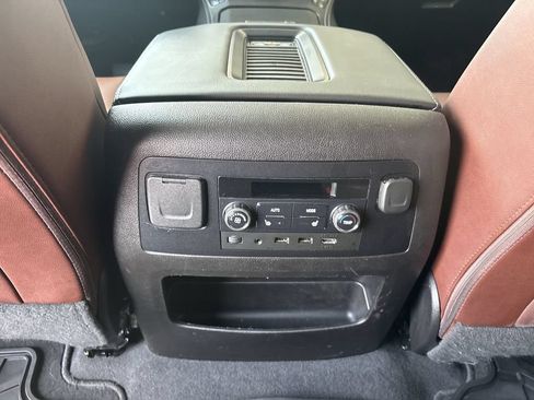 Certified 2019 Chevrolet Tahoe Premier w/ Premier Plus Edition AWD/4WD image 22