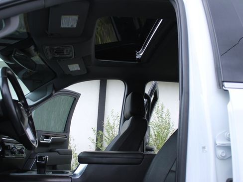 Used 2023 GMC Sierra 1500 SLT w/ SLT Premium Package image 26