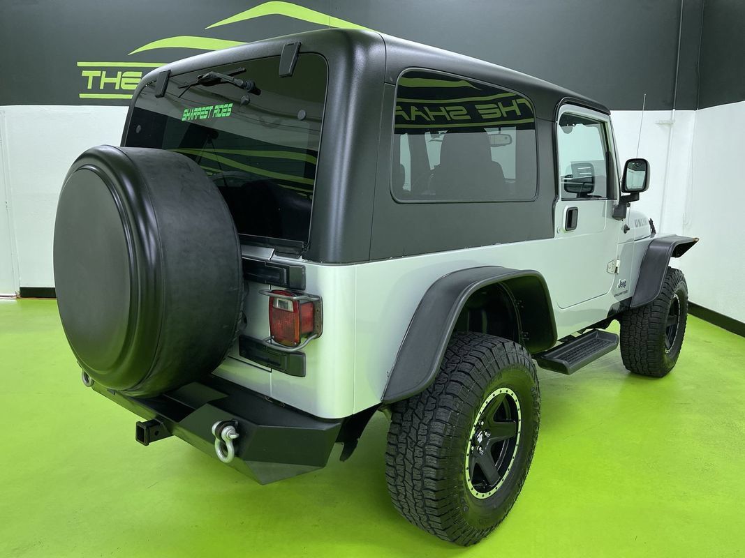 Used 2005 Jeep Wrangler Unlimited AWD/4WD image 10