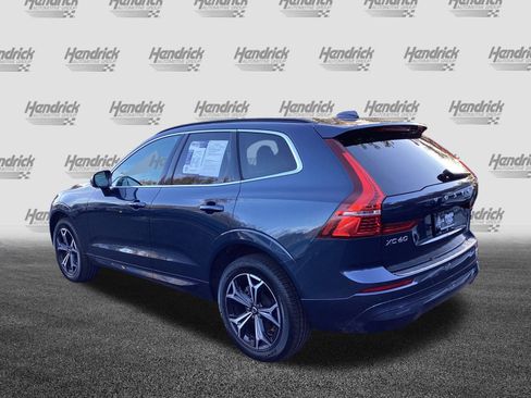Certified 2022 Volvo XC60 B5 Momentum w/ Climate Package image 8