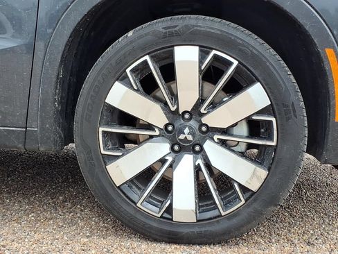 Used 2025 Mitsubishi Outlander SE AWD/4WD image 10