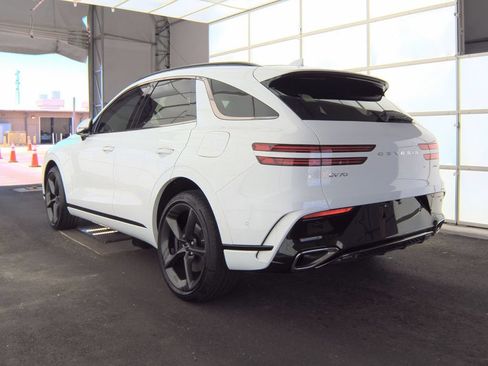 Used 2026 Genesis GV70 2.5T Sport Prestige AWD/4WD image 4
