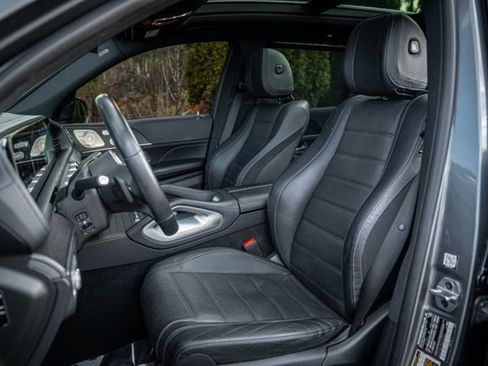 Used 2022 Mercedes-Benz GLS 450 4MATIC image 38