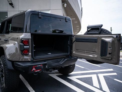 Used 2025 Ford Bronco Raptor AWD/4WD image 51