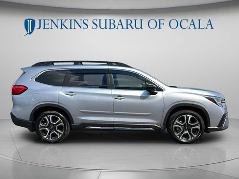 Used 2024 Subaru Ascent Limited w/ Technology Package AWD/4WD image 2