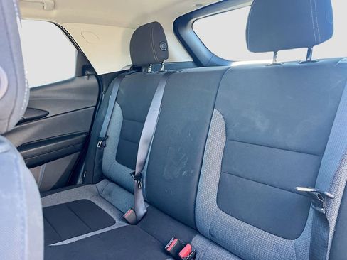 Used 2024 Chevrolet TrailBlazer LT FWD image 23