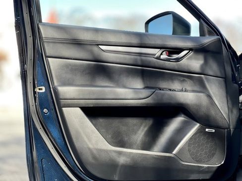 Used 2020 MAZDA CX-5 Touring image 10