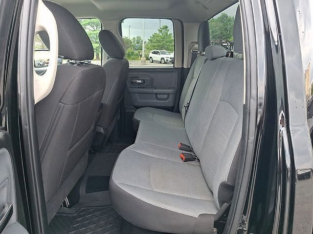 Used 2024 RAM 1500 Classic SLT AWD/4WD image 13