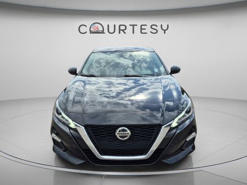 Certified 2022 Nissan Altima 2.5 SV AWD/4WD image 10