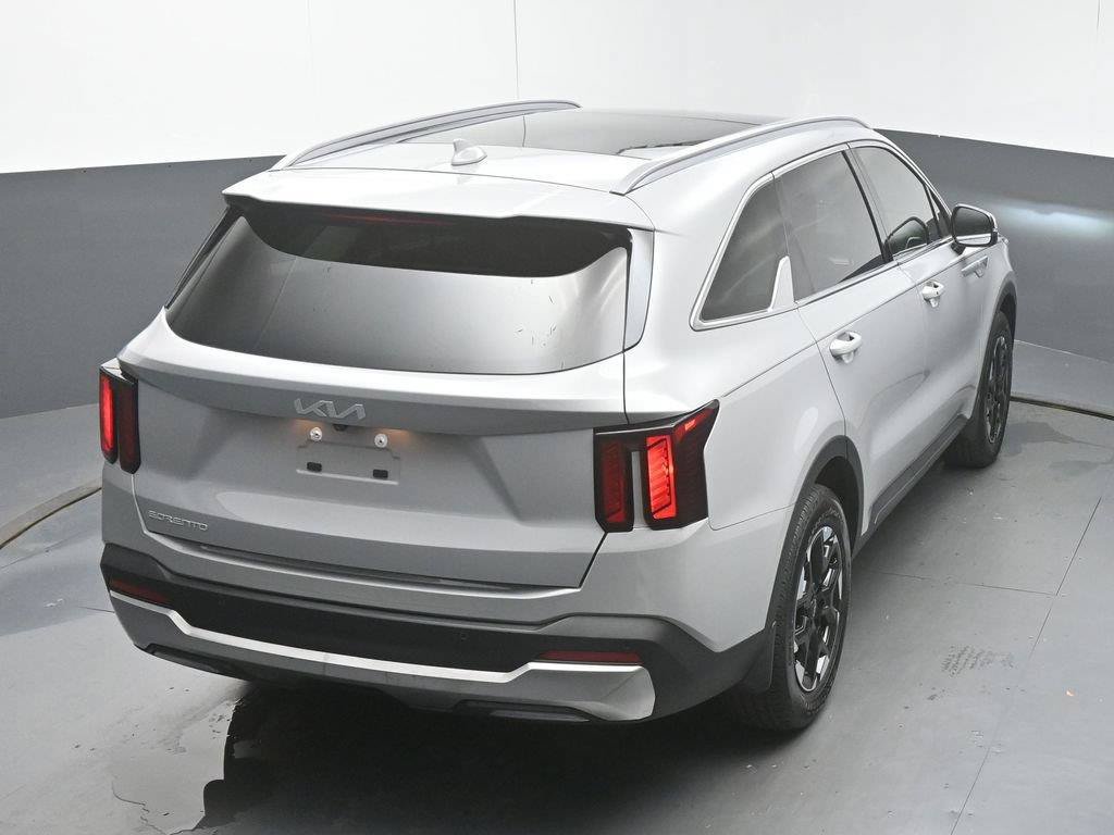 Used 2025 Kia Sorento S w/ Panoramic Sunroof Package FWD image 47