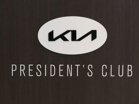 Used 2023 Honda Accord LX image 33