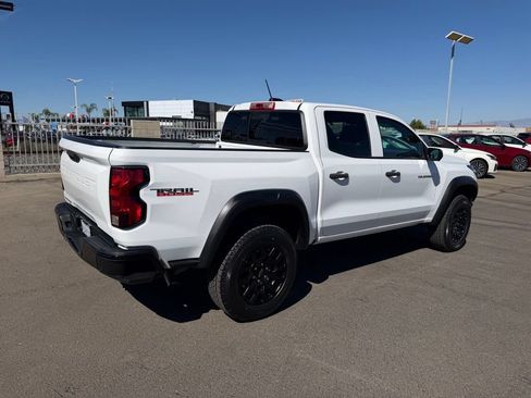Used 2023 Chevrolet Colorado Trail Boss w/ Technology Package AWD/4WD image 6