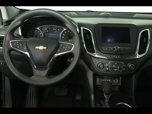 Used 2023 Chevrolet Equinox LT FWD image 14