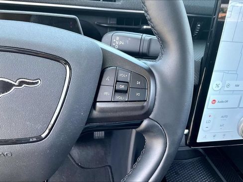 Used 2025 Ford Mustang Mach-E Select w/ Comfort Package Lite RWD image 12