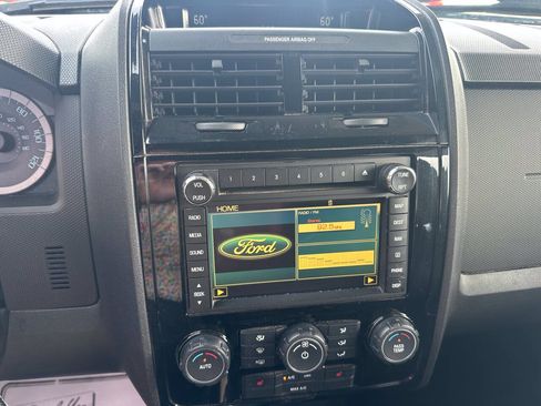 Used 2010 Ford Escape Limited FWD image 12