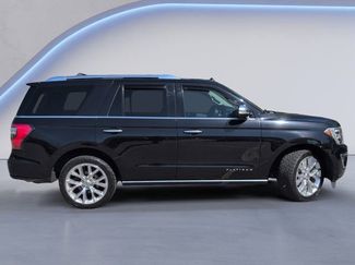 Used 2019 Ford Expedition Platinum video 3