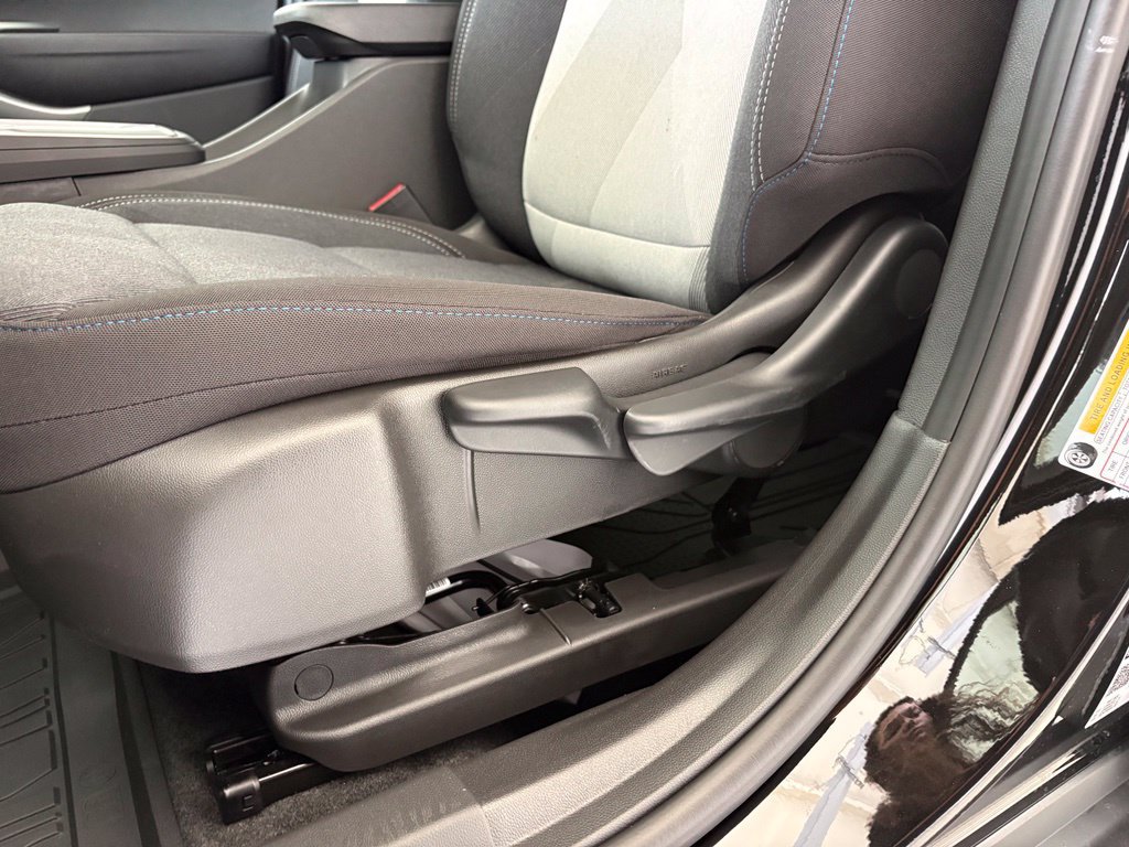 New 2026 Chevrolet Trax LS w/ LS Convenience Package FWD image 26