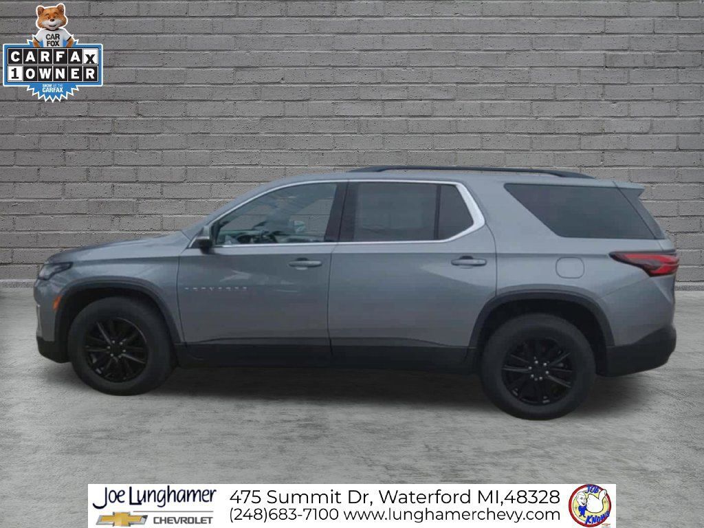 Used 2023 Chevrolet Traverse LT w/ LPO, Cargo Package AWD/4WD image 5