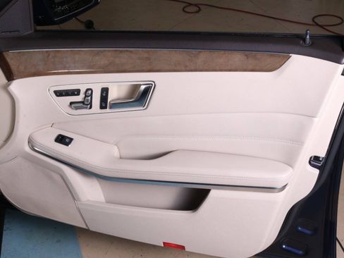 Used 2016 Mercedes-Benz E 350 Sedan image 42