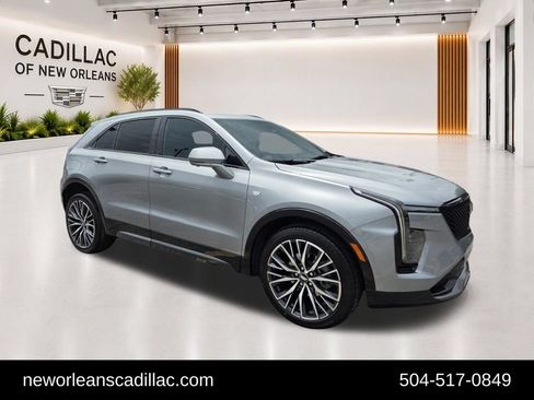Used 2024 Cadillac XT4 Sport FWD image 1