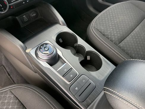 Used 2024 Ford Escape Active AWD/4WD image 31