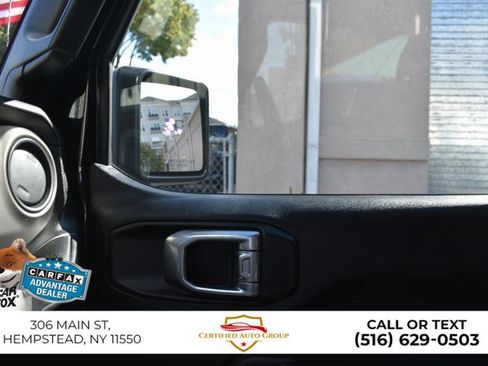 Used 2022 Jeep Gladiator Sport image 20