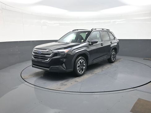 New 2026 Subaru Forester Premium image 7