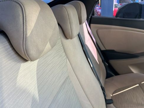 Used 2016 Hyundai Accent SE w/ Option Group 02 image 25