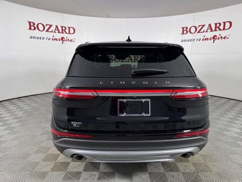 New 2026 Lincoln Corsair Premiere image 6