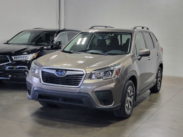 Used 2019 Subaru Forester Premium w/ All-Weather Package AWD/4WD image 2