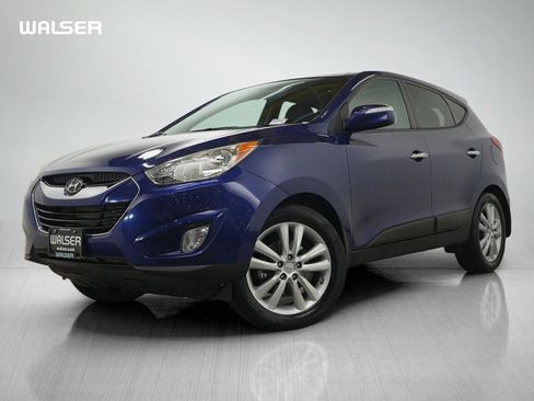 Used 2013 Hyundai Tucson Limited w/ Premium Pkg AWD/4WD image 1