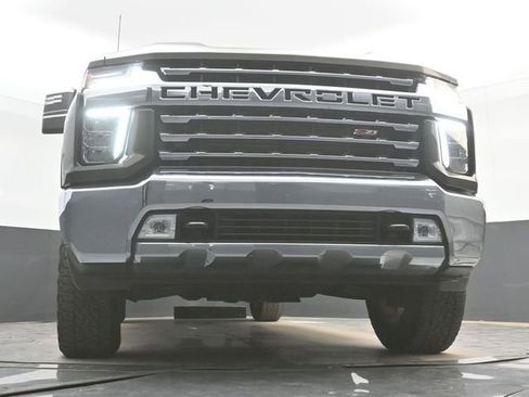 Used 2023 Chevrolet Silverado 2500 LTZ AWD/4WD image 28