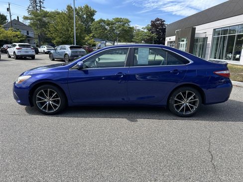 Used 2016 Toyota Camry XSE w/ Moonroof Package FWD image 8