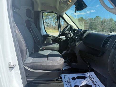 Used 2023 RAM ProMaster 3500 FWD image 10