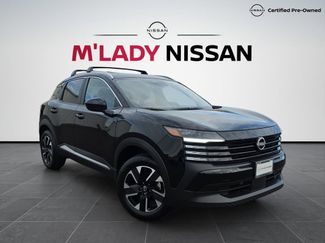 Certified 2026 Nissan Kicks SV w/ SV Premium Package AWD/4WD 360° Tour