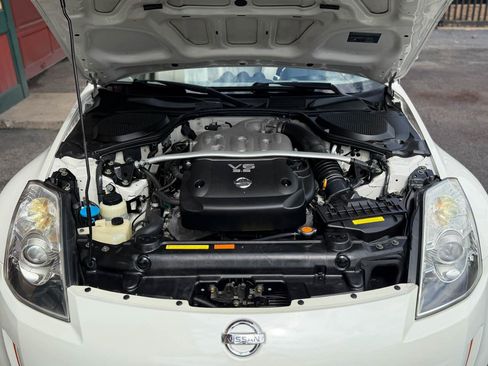 Used 2006 Nissan 350Z Touring RWD image 31