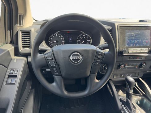 Used 2024 Nissan Frontier S w/ Technology Package image 9