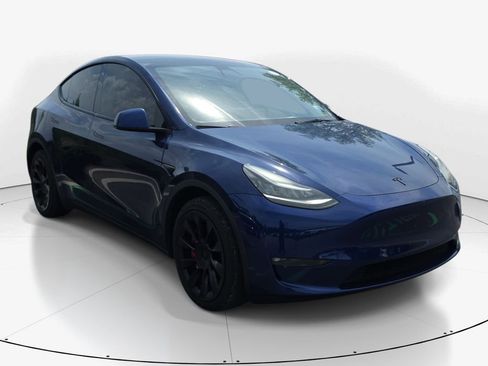 Used 2021 Tesla Model Y Long Range AWD/4WD image 4