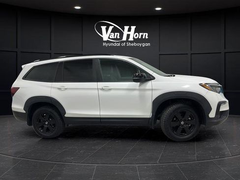 Used 2022 Honda Pilot TrailSport image 7