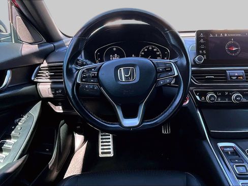 Used 2022 Honda Accord Sport image 5