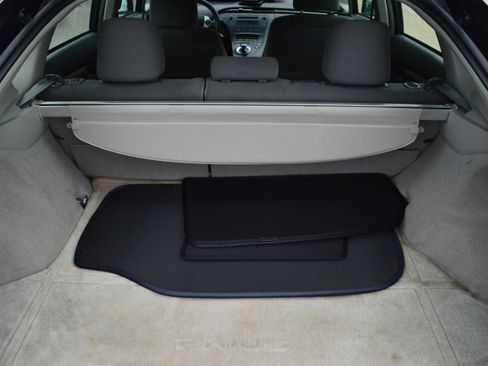 Used 2011 Toyota Prius Two FWD image 21