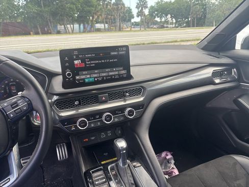 Used 2024 Acura Integra A-Spec image 10