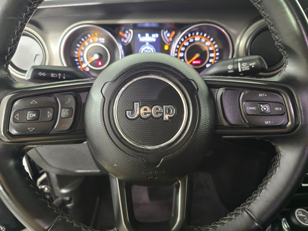 Used 2022 Jeep Gladiator Sport AWD/4WD image 14