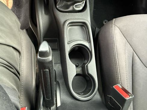 Used 2015 Jeep Wrangler Unlimited Sport image 23