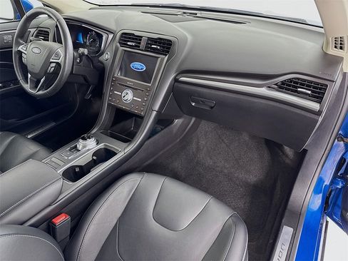 Used 2020 Ford Fusion Energi Titanium image 28